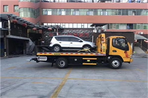 绥阳汽车紧急补胎换胎救援